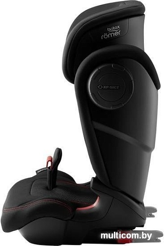 Детское автокресло Britax Romer Kidfix III S (cool flow/black)