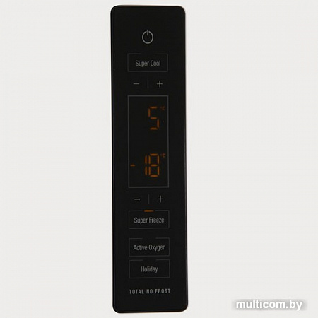 Холодильник Hotpoint-Ariston HFP 7200 WO