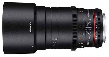 Объектив Samyang 135mm f/2.0 ED UMC для Pentax K