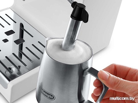 Рожковая кофеварка DeLonghi ECP 33.21.W