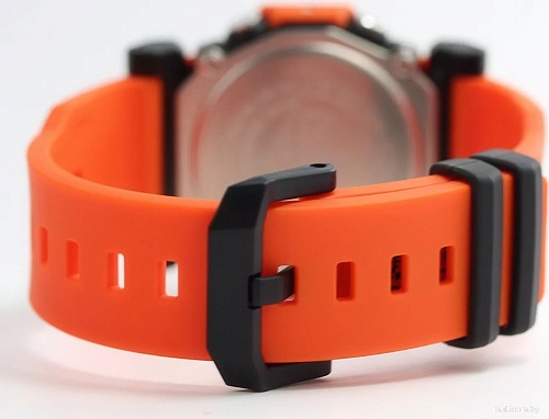 Наручные часы Casio GA-2300FL-4A