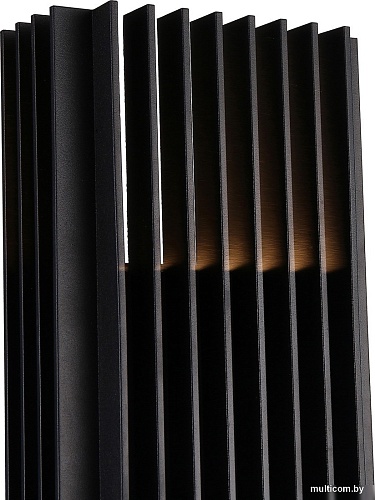 Уличный настенный светильник Favourite Strudel 4297-1W