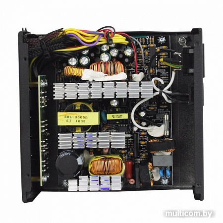 Блок питания GameMax GM-1050