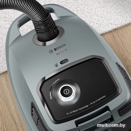 Пылесос Bosch BGB6X330
