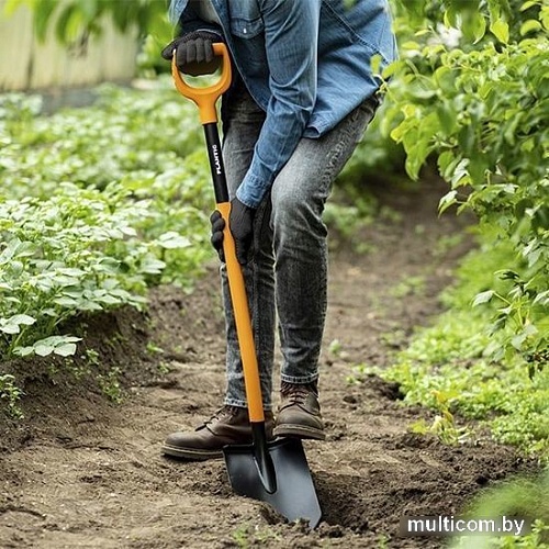 Лопата штыковая остроконечная Plantic Terra Plus 11011-01