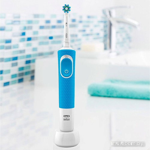 Электрическая зубная щетка Oral-B Vitality CrossAction D100.413.1 (голубой)