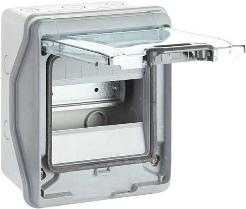 Бокс пластиковый Legrand Plexo 601976