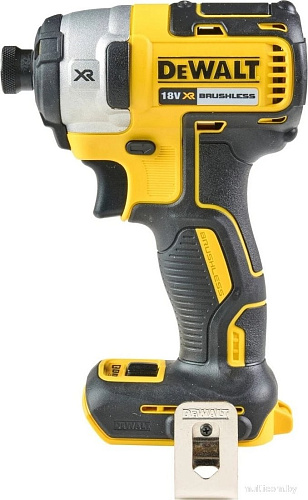 DeWalt DCK2532P2 (перфоратор, винтоверт, 2 АКБ, кейс)