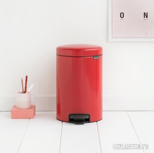 Brabantia Pedal Bin NewIcon 12 л (пламенно-красный)
