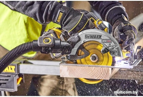 Дисковая (циркулярная) пила DeWalt DCS573NT-XJ (без АКБ, кейс)