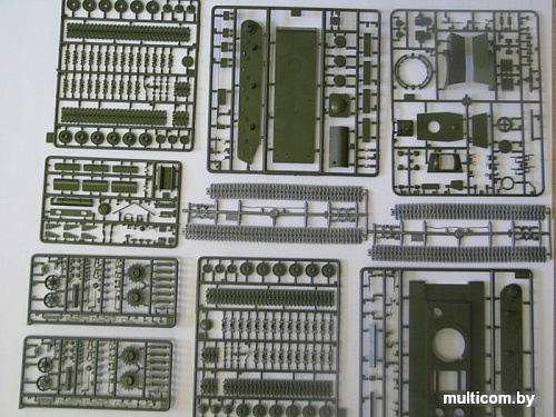 Сборная модель Звезда Советский танк КВ-1