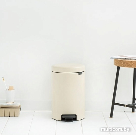 Brabantia Pedal Bin NewIcon 12 л (миндальный)