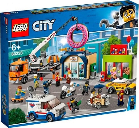 Конструктор LEGO City 60233 Открытие магазина по продаже пончиков