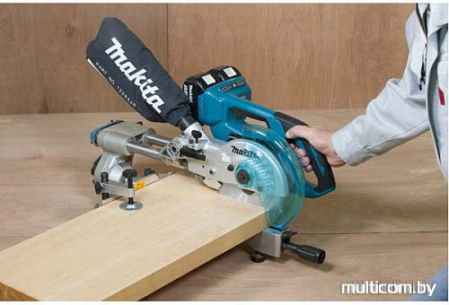 Дисковая пила Makita DLS714Z