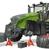 Игрушечный транспорт Bruder Fendt 1050 Vario с фигуркой и аксессуарами 04041