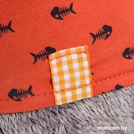 Мягкая игрушка Basik & Co Басик в оранжевой футболке в рыбки с львенком (22 см)