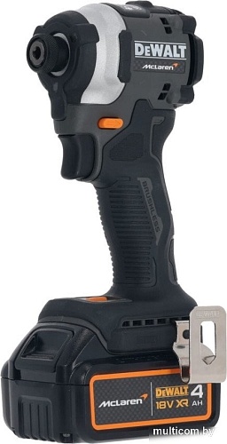 Винтоверт DeWalt DCF85MM2T (с 2-мя АКБ, кейс)