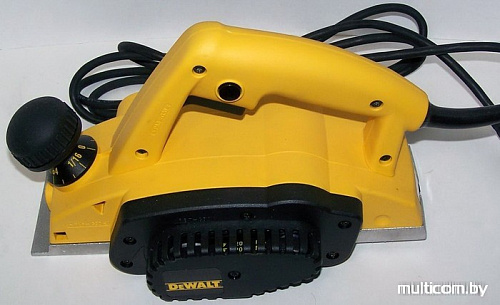 Рубанок DeWalt DW677