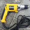 Безударная дрель DeWalt DW221