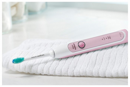 Электрическая зубная щетка Philips Sonicare HealthyWhite HX6762/43