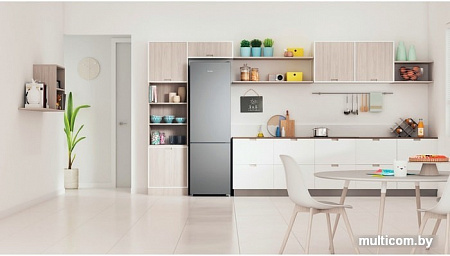 Холодильник Indesit ITR 4200 S