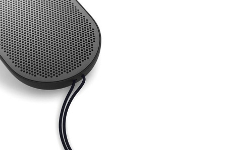 Беспроводная колонка Bang & Olufsen Beoplay P2 (черный)