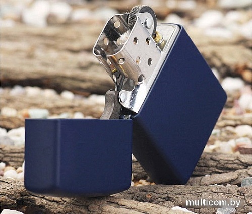 Зажигалка Zippo Classic 239 Navy Matte