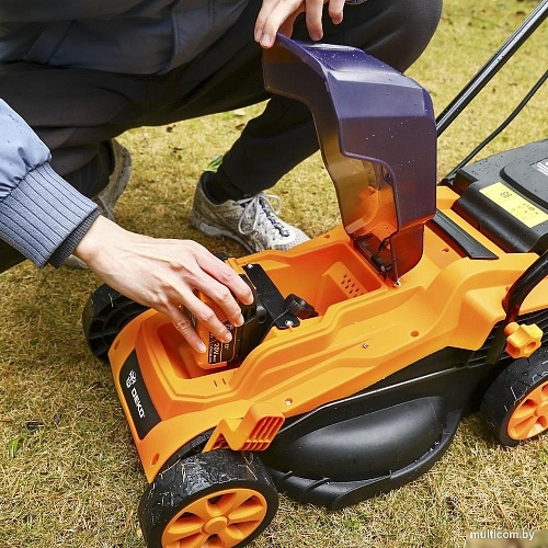 Газонокосилка Deko DKLM20V 085-2024 (с 2-мя АКБ)