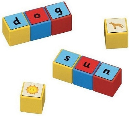 Развивающая игра Geomag Магнитные кубики собираем слова латинский алфавит GM258