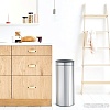 Brabantia Touch Bin New 30 л (стальной с защитой от отпечатков)