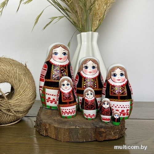 Развивающая игрушка Брестская Матрешка Народные костюмы Беларуси. Калинковичский строй (набор 7 шт)