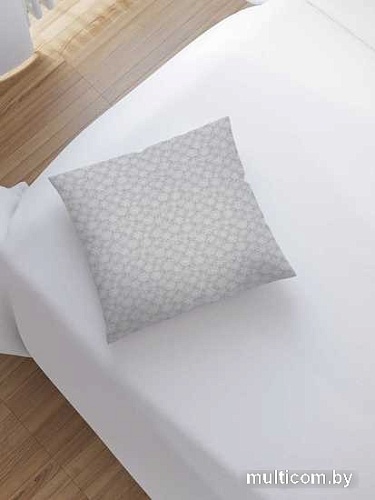 Чехол на подушку JoyArty Снежинки моно sl_37152