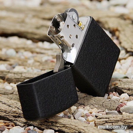 Зажигалка Zippo Classic 236 Black Crackle