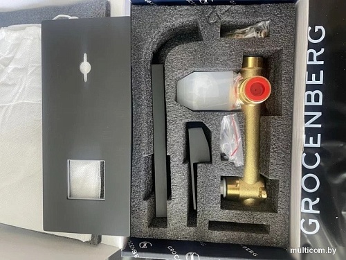 Смеситель Grocenberg GB588 (черный матовый)