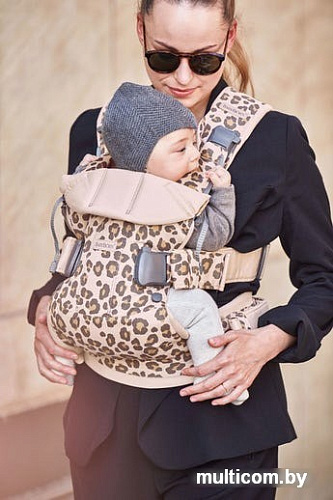 Рюкзак-переноска BabyBjorn One Cotton Mix (beige/leopard)