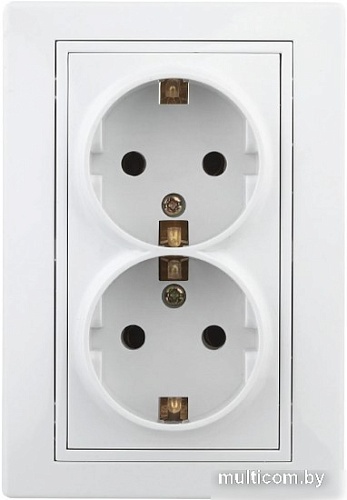 Розетка Intro Plano 1-208-01