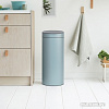 Brabantia Touch Bin New 30 л (мятный металлик)