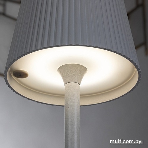 Настольная лампа Arte Lamp Fuyue A1616LT-1WH
