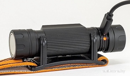 Фонарь Яркий луч LH-220М Cobra Мetal