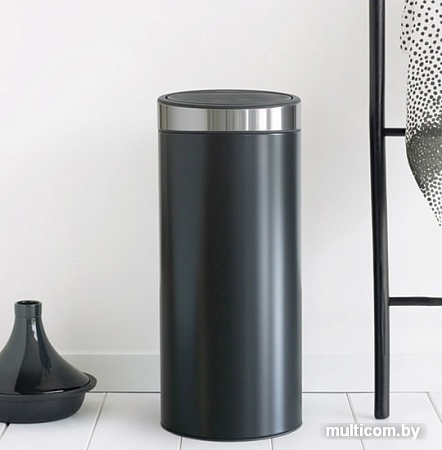 Brabantia Touch Bin New 30 л (черный/стальной)