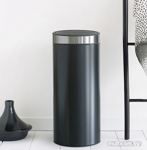 Brabantia Touch Bin New 30 л (черный/стальной)