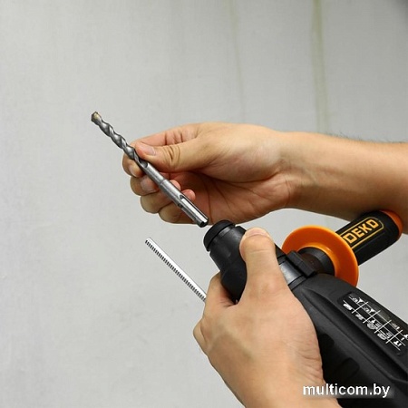 Перфоратор Deko ZKH950 083-1005