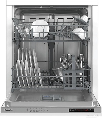 Встраиваемая посудомоечная машина Hotpoint HI 4C39