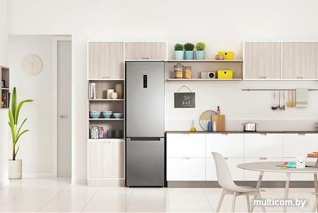 Холодильник Indesit ITS 5200 X