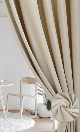 Комплект штор Soft Lines Бархат 9138-E4 2.5x2.4 м (молочный, 2 шт)