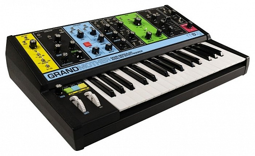 Синтезатор Moog Grandmother