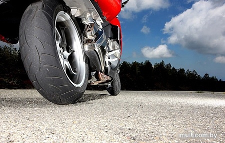 Metzeler Roadtec Z8 Interact 160/60ZR17 69W Rear