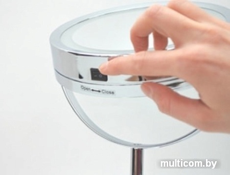 Косметическое зеркало Medisana CM 840