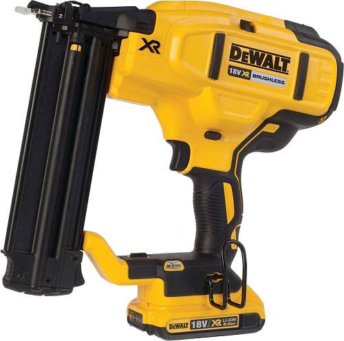DeWalt DCN680D2 (с 2-мя АКБ, кейс)