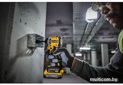 Винтоверт DeWalt DCF850E2T (с 2-мя АКБ 1.7 Ач, кейс)
